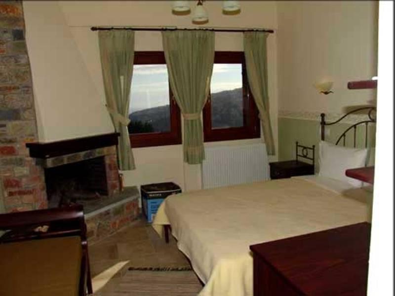 Hotel Erotas Áyios Dhimítrios Rom bilde