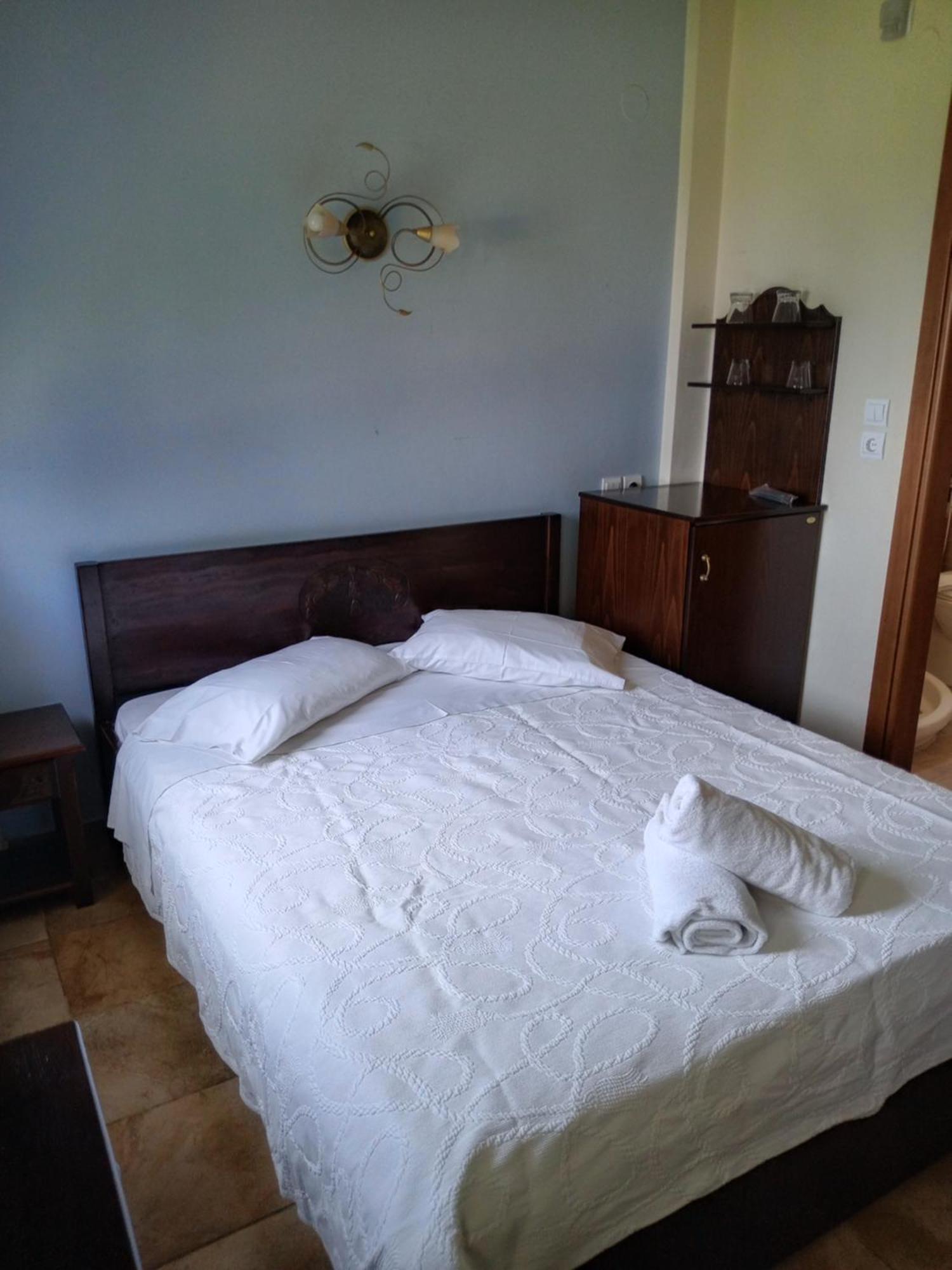 Hotel Erotas Áyios Dhimítrios Eksteriør bilde